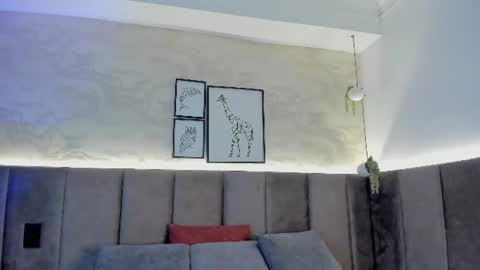 Loren online show from 06-27-26, 12:22