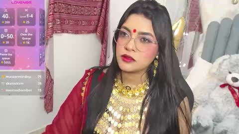 Laskhmirani online show from 11-13-25, 01:10