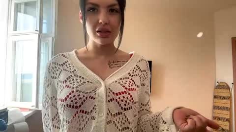 Lina online show from 05-07-26, 02:22
