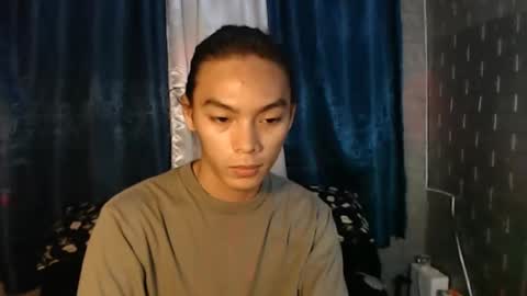 Snapshot of lalakinghugecock_2 chatting on 12-17-24, 05:15 lalakinghugecock_2 online show from 12-17-24, 05:15