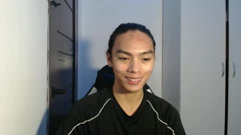 Snapshot of lalakinghugecock_2 chatting on 11-17-25, 07:52 lalakinghugecock_2 online show from 11-17-25, 07:52