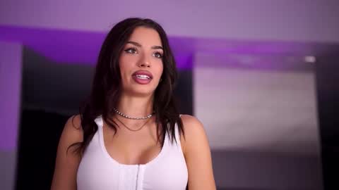 Snapshot of lalaroze chatting on 11-21-25, 08:07 Lala online show from 11-21-25, 08:07