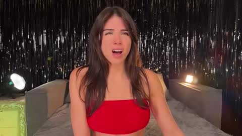 Ellina online show from 11-11-25, 07:58