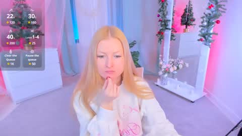 Laly online show from 12-31-24, 03:42