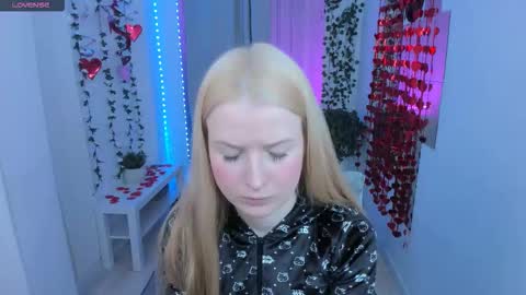 Laly online show from 02-25-26, 11:31