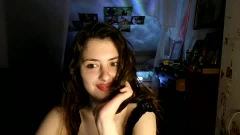 I work 5PM to 9 PM EST  New York online show from 06-12-26, 08:52