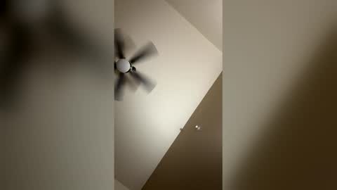 La Marquesa online show from 04-18-26, 04:38