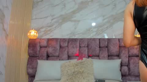 Bella  Dante online show from 10-22-25, 10:31