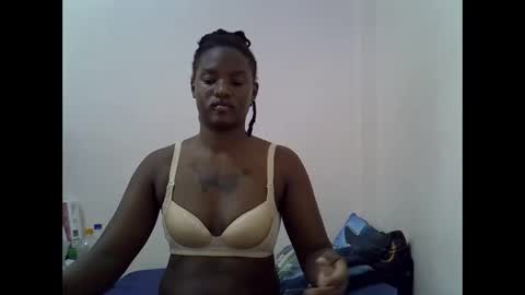 Snapshot of lamensha chatting on 09-19-25, 09:11 lamensha online show from 09-19-25, 09:11