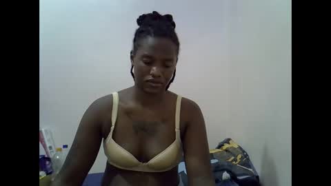 Snapshot of lamensha chatting on 09-21-25, 04:08 lamensha online show from 09-21-25, 04:08