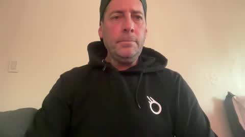 Snapshot of lampin1 chatting on 12-18-25, 06:14 lampin1 online show from 12-18-25, 06:14