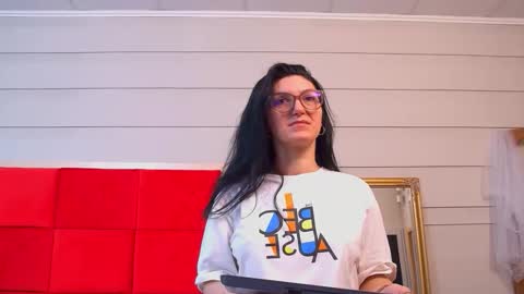 LanaBanner online show from 02-14-26, 05:04