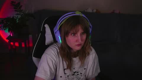 Kay online show from 05-04-26, 06:37
