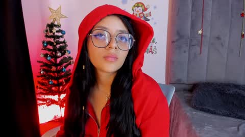 Snapshot of lana_dol chatting on 01-04-25, 06:19 ... .          . ... online show from 01-04-25, 06:19