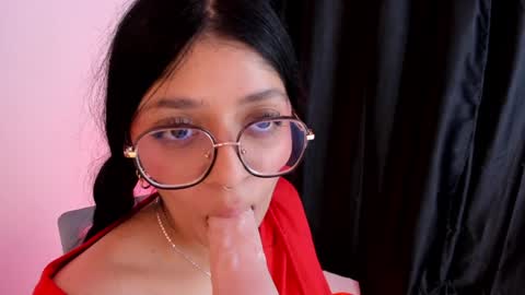 Snapshot of lana_dol chatting on 01-28-25, 03:25 ... .          . ... online show from 01-28-25, 03:25