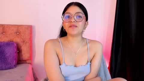 Snapshot of lana_dol chatting on 01-30-25, 12:27 ... .          . ... online show from 01-30-25, 12:27
