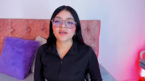 Snapshot of lana_dol chatting on 02-10-25, 12:08 ... .          . ... online show from 02-10-25, 12:08