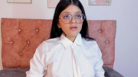 Snapshot of lana_dol chatting on 03-08-25, 03:24 ... .          . ... online show from 03-08-25, 03:24