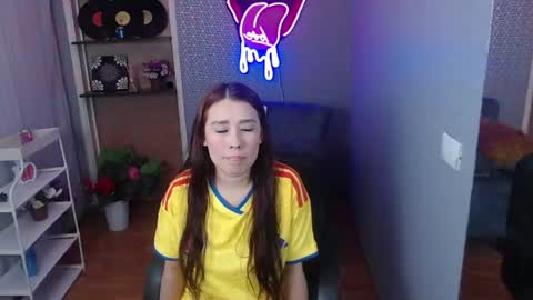 Lana online show from 07-20-26, 06:21