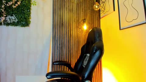 lana_gill online show from 03-02-26, 06:48