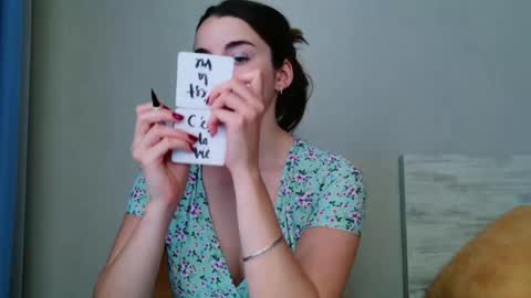 lana_gl online show from 06-04-26, 09:59