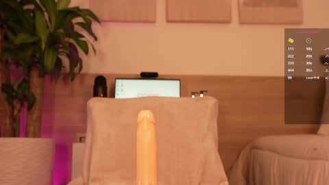 Snapshot of lana_kane_ chatting on 01-04-25, 07:44 lana_kane_ online show from 01-04-25, 07:44