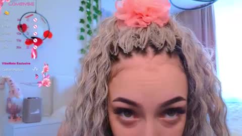 Milana online show from 02-25-25, 05:52