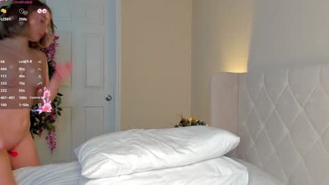 Snapshot of lana_moreno chatting on 01-11-25, 09:57 Lana online show from 01-11-25, 09:57