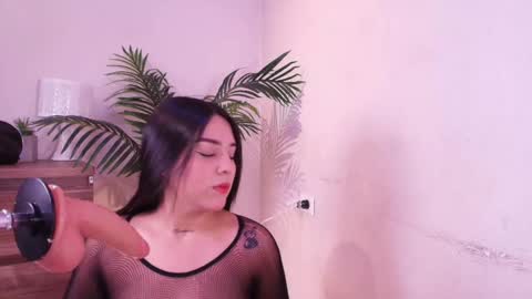 LANA online show from 09-22-25, 04:36