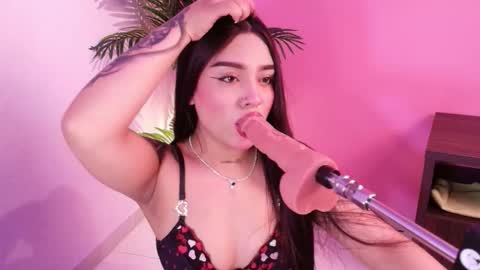 LANA online show from 12-19-25, 03:57