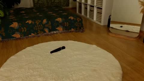 Lana online show from 12-27-24, 02:01