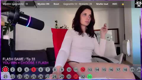 Lana The Virus online show from 09-29-25, 12:32