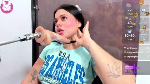 Snapshot of lana_valkova chatting on 03-05-25, 08:54 Lana online show from 03-05-25, 08:54