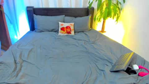 emma online show from 12-13-24, 04:16