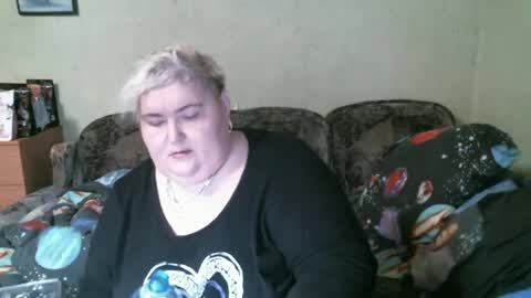 lanacat555 online show from 02-02-25, 03:39