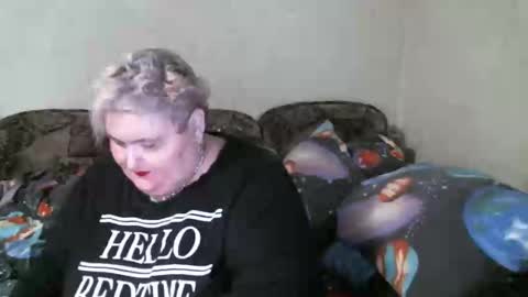 lanacat555 online show from 02-19-25, 09:14