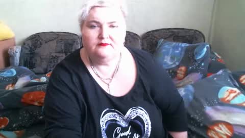 lanacat555 online show from 02-26-25, 09:42