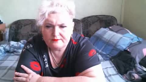 lanacat555 online show from 09-17-25, 12:18