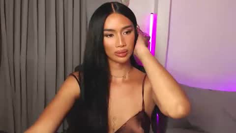 Snapshot of lanadel_hilton chatting on 03-04-25, 07:32 Lana online show from 03-04-25, 07:32