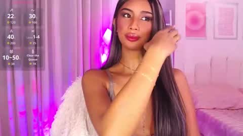 Snapshot of lanadel_hilton chatting on 09-23-25, 12:35 Lana online show from 09-23-25, 12:35