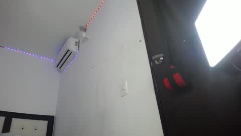 Lana  Valery  online show from 05-17-26, 04:21