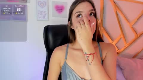 Snapshot of lanajones_ chatting on 11-26-25, 12:39 LanaJones online show from 11-26-25, 12:39