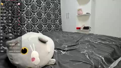 Lana online show from 01-29-25, 08:04