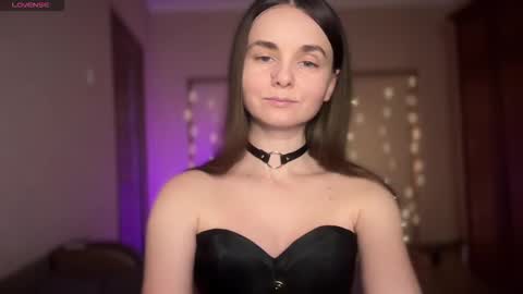 Lana online show from 10-18-25, 12:02