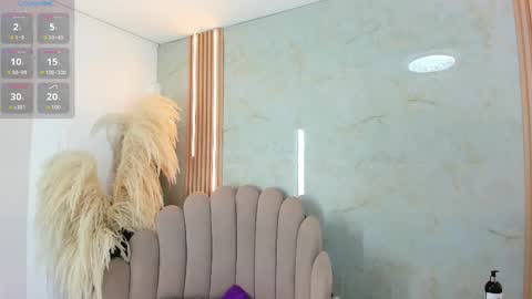 lana online show from 09-10-25, 04:12