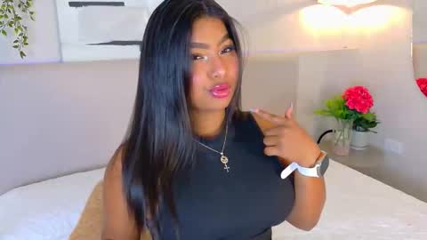 Lana online show from 11-05-25, 07:36