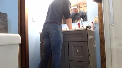 Snapshot of lancehardin chatting on 01-07-25, 03:12 Lance online show from 01-07-25, 03:12