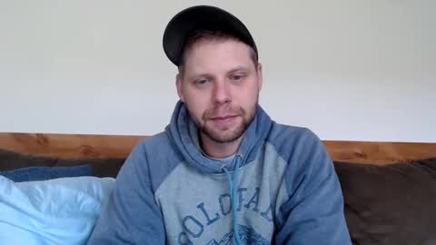 Snapshot of lancehardin chatting on 10-21-25, 03:02 Lance online show from 10-21-25, 03:02