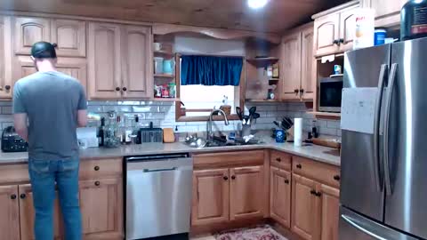 Lance online show from 02-03-26, 04:12