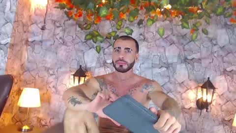 Snapshot of lancelot_benwick chatting on 01-11-25, 06:03 Lancelot Benwick online show from 01-11-25, 06:03